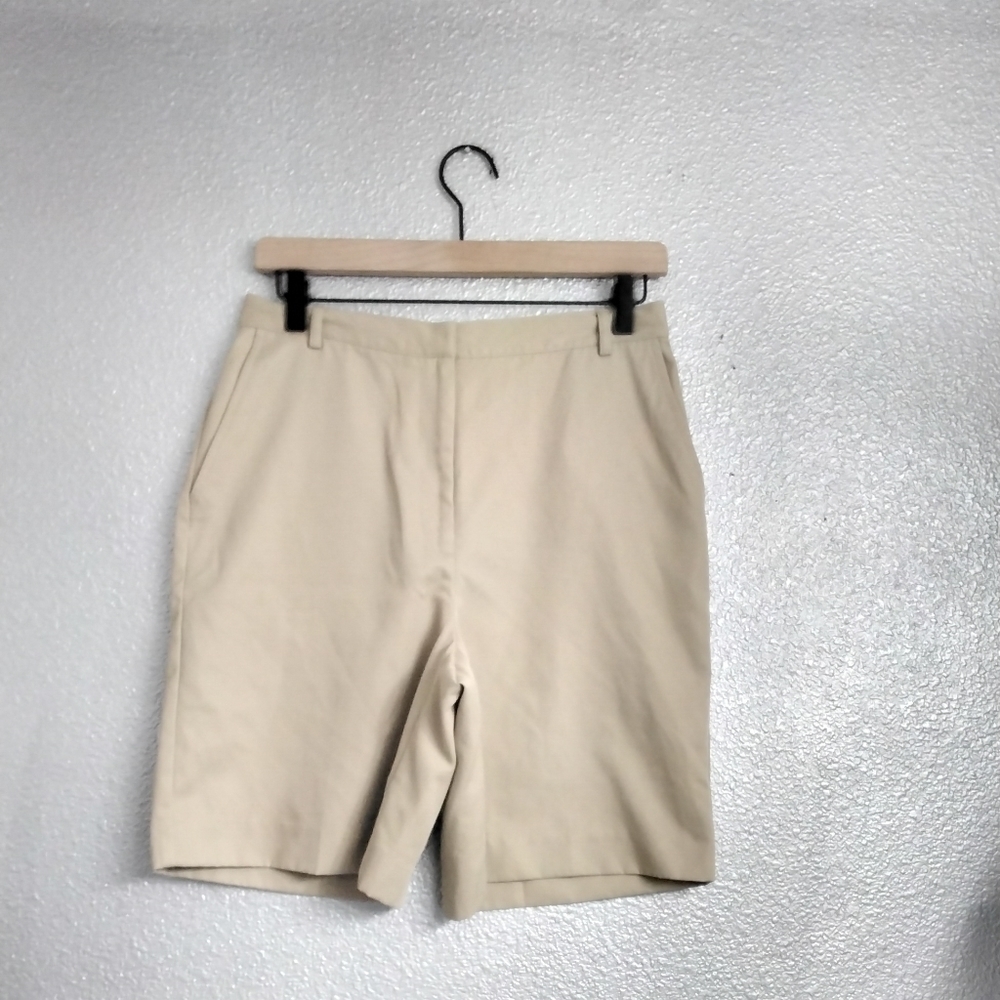 David Brooks Women's Bermuda Shorts In Tan   Size 6